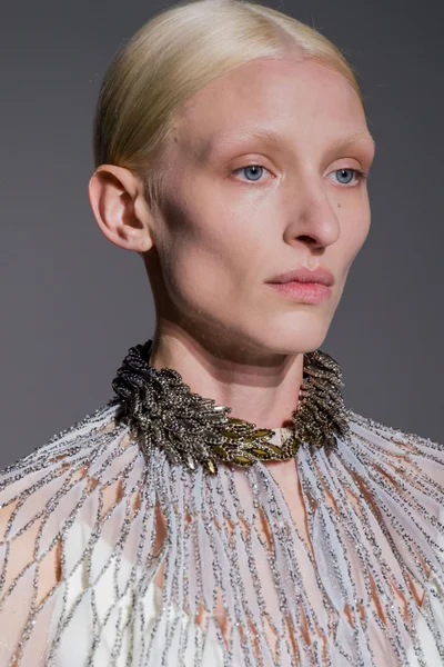Look 119